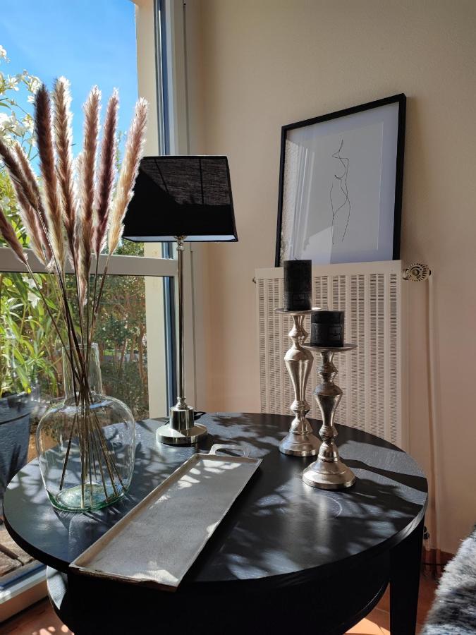 Le 3 Appartement Vue Mer Avec Jardin 100M De La Plage Et De La Thalasso Concarneau Luaran gambar