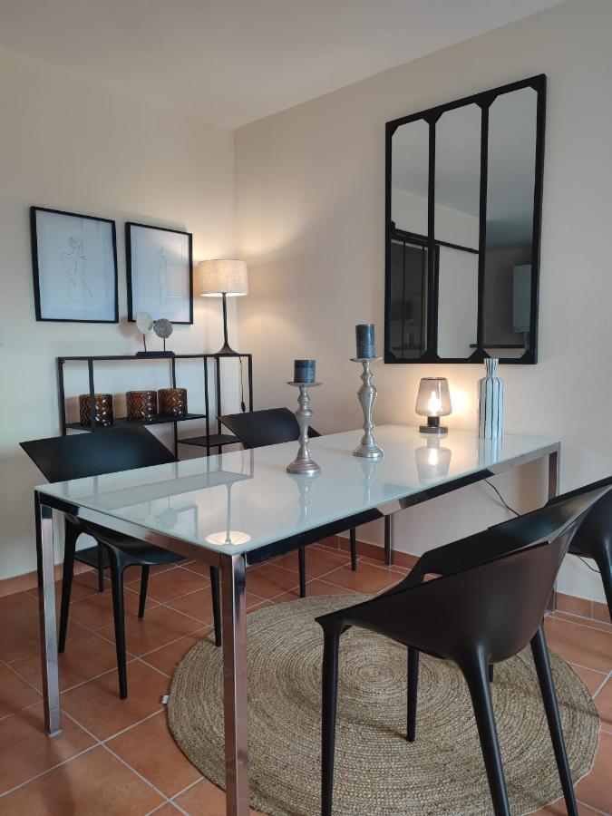 Le 3 Appartement Vue Mer Avec Jardin 100M De La Plage Et De La Thalasso Concarneau Luaran gambar